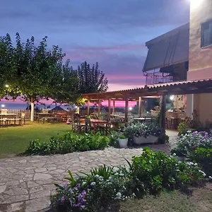 Agrotourism Pensión Himarë